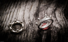 Carica l'immagine nel visualizzatore di Gallery, Anello corona argento 925 silver sterling crown ring collection " Era "