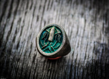 Carica l'immagine nel visualizzatore di Gallery, Anello calamaro ottone ossidato brass squid fish skull oxidized ring chevalier collection " Cheva "