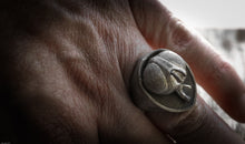 Carica l'immagine nel visualizzatore di Gallery, Anello mosca argento 925 , silver sterling fly oxidized ring collection " Arthropoda "