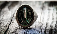 Carica l'immagine nel visualizzatore di Gallery, Anello calamaro ottone ossidato brass squid fish skull oxidized ring chevalier collection " Cheva "