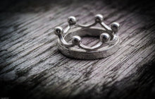 Carica l'immagine nel visualizzatore di Gallery, Anello corona argento 925 silver sterling crown ring collection " Era "