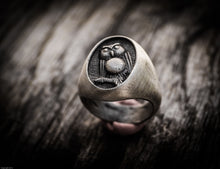 Carica l'immagine nel visualizzatore di Gallery, Anello gufo argento 925 versione media , silver sterling owl oxidized ring collection " Cheva "