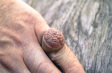 Carica l&#39;immagine nel visualizzatore di Gallery, Anello cervello in ottone ossidato brass brain and oxidized ring collection &quot;empaty&quot;
