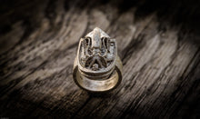 Carica l&#39;immagine nel visualizzatore di Gallery, Anello calamaro argento 925 silver sterling squid fish skull oxidized ring collection &quot; Kraken &quot;
